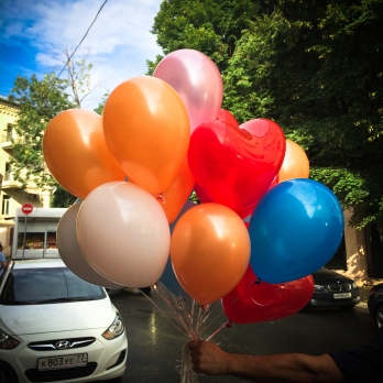 Готовый воздушный надутый букет шаров нежная любовь