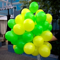 Готовый букет из шаров с гелием Лайм