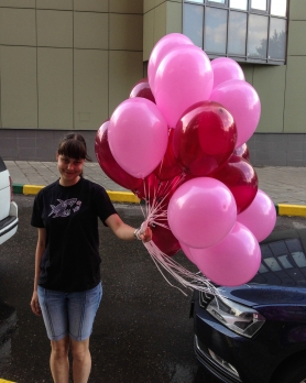 Воздушный букет двух цветов  - "Розовый-Бургундия"