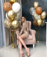 Готовый сет из шаров двух связок включает себя 20 шаров .